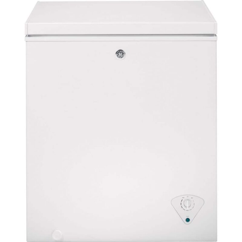 FCM5STWW 3 Garage Ready 5.1 cu. ft. Manual Defrost Chest Freezer in White